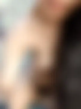 Quun_rosi: διαδικτυακό σόου στην κάμερα