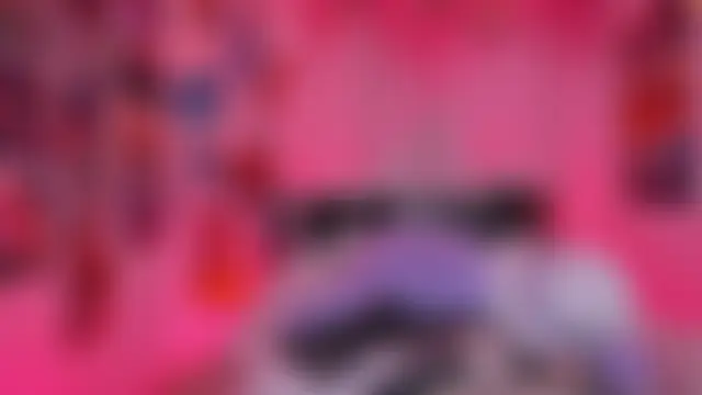 MissCurvyTop's Live XXX Chat