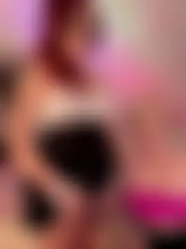 Show modela German_Milf na web-kameri