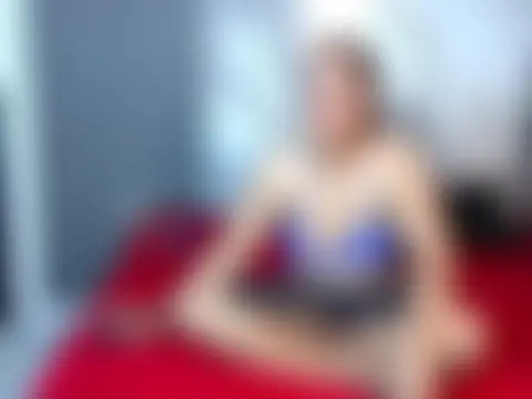 LunandCarlos live XXX chat