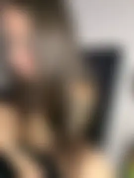 _Luuna Chat Room in diretta