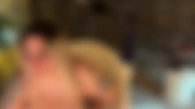 Monageil Chat Room in diretta