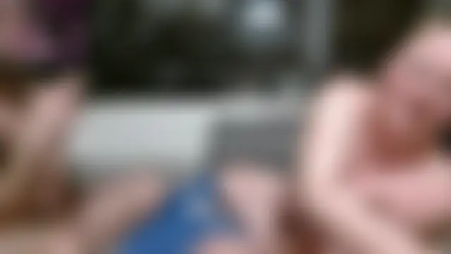 _Becca_und_Nimmersatt_ Adlı Modelin Canlı XXX Sohbeti