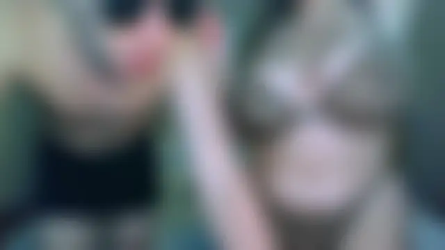 Chat soba uživo modela hello_imkittyy