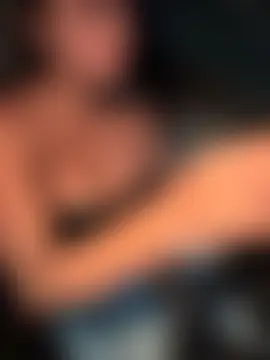 Hall_16's Webcam Show