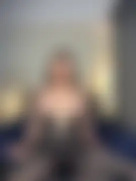 SushiPinayTS' Webcam Show