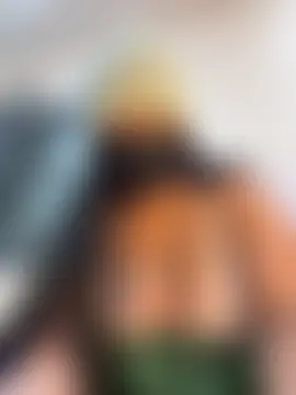 Nabila-hanouna's Live Chat Room