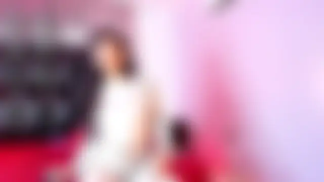 LuciaMoretti_'s Webcam Show