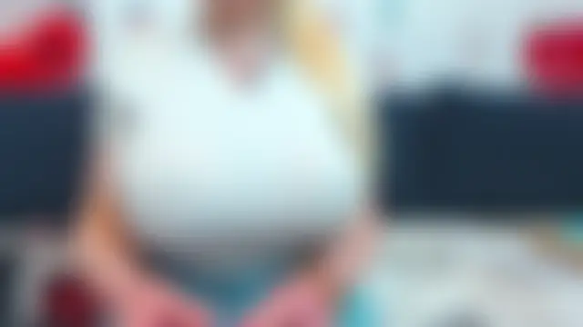 Playful_Goldie_WOW__'s Webcam Show