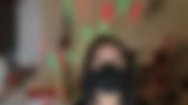 Tieu-May Live XXX-Chat