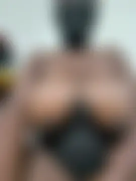 sweet1111's Live XXX Chat