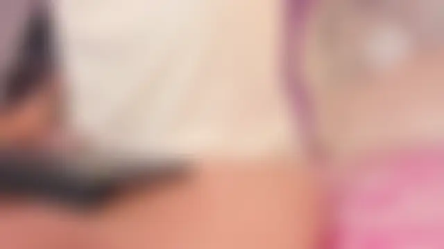 XXX chat uživo modela Mey_moon