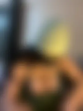 Chatroom XXX en direct de Nabila-hanouna