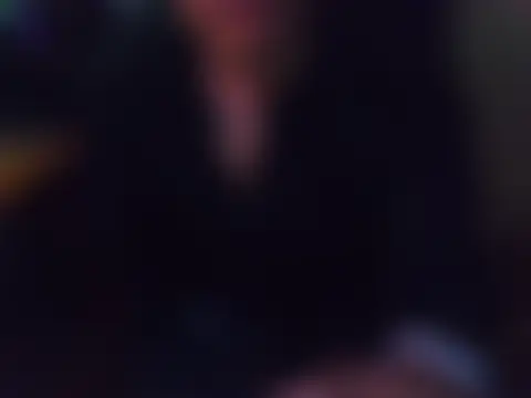 Bernymanstrong Live Sex Cam Show