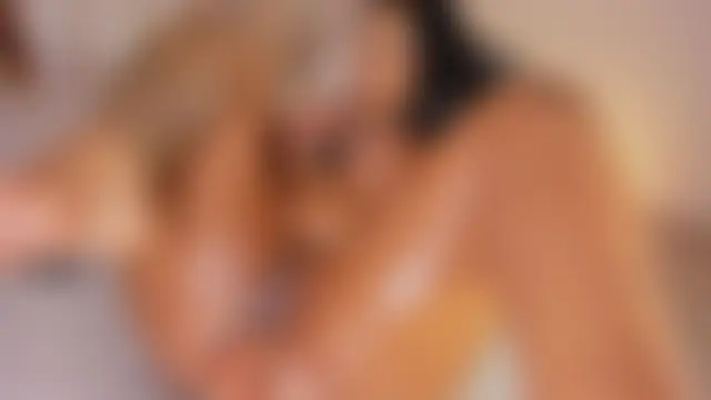 Nicolemorelli2's Webcam Show