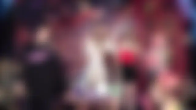 Bgirl-001's Webcam Show