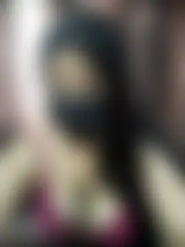 Pokazy przed kamerką – Shona_babu-