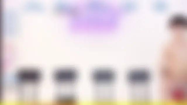 Pokazy przed kamerką – HD-stick998