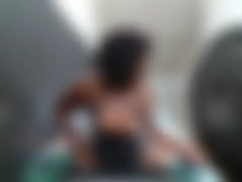 BustieMandyのライブXXXチャット