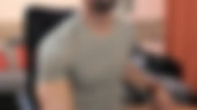 Pokazy przed kamerką – HotHunkTrainer