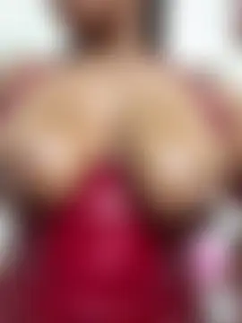 Hannagarces' Live XXX Chat