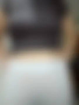 Pokazy przed kamerką – Emi_hot1