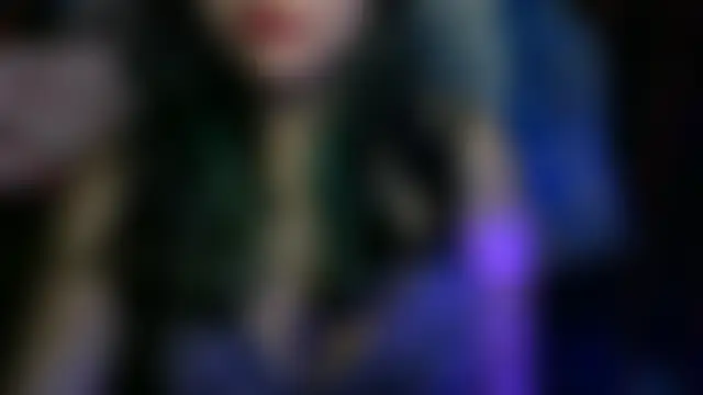 Nepali_Alisha élő XXX-chatje