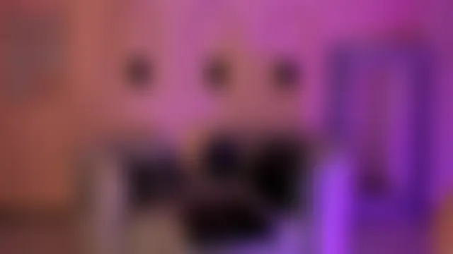 Chat XXX en directo de MilaLawrence