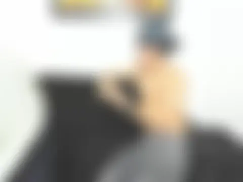 Pokazy przed kamerką – estremehotsex