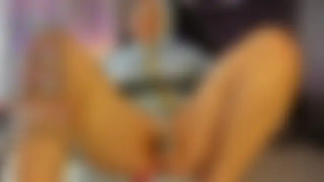 MarianFadel's Live XXX Chat