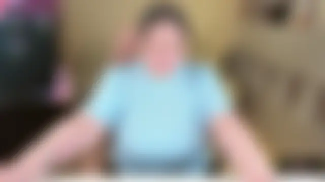 Živý XXX chat PlumPie