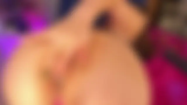 MiaKay1's Live XXX Chat