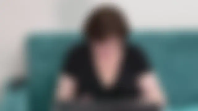 Sandra_Sunrise 现场XXX聊天