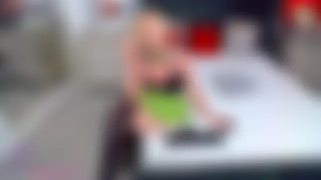 SuzzySun's Live XXX Chat