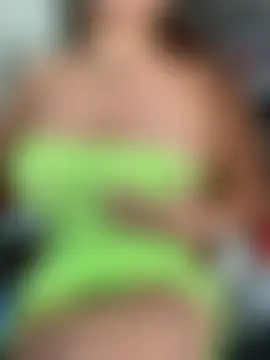 alexa_fiore01's Live XXX Chat