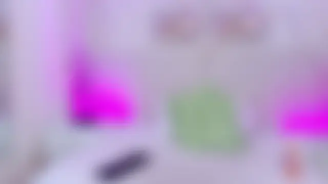 SaraLugo's Live XXX Chat