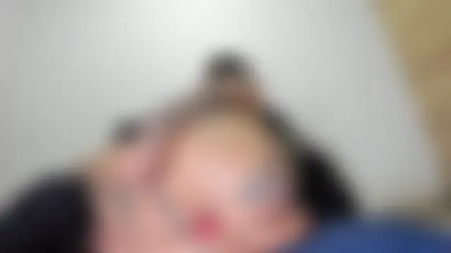 esmeraldastrong's Live XXX Chat