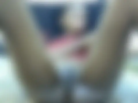 SPRING_CHICKEN's Live XXX Chat