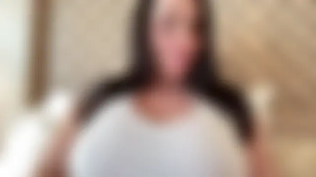 VictoriaSummersUK Show in webcam