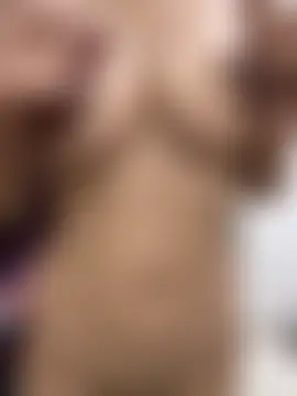 lovely_shakira's Live Webcam Show