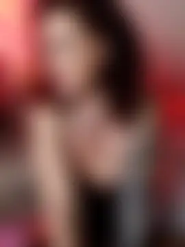 SydneySchmid Adlı Modelin Canlı XXX Sohbeti