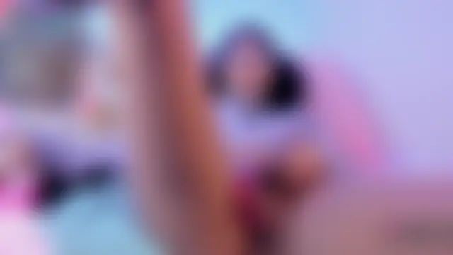 NayeCloud élő XXX-chatje