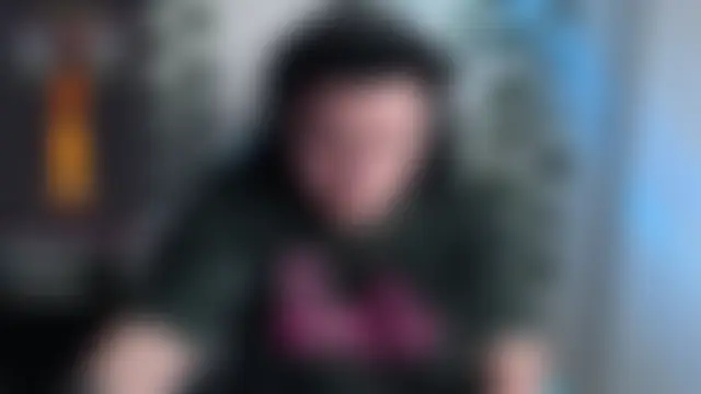 Nika_1_ élő XXX-chatje