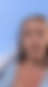 Risky_julia2330's Live Chat Room