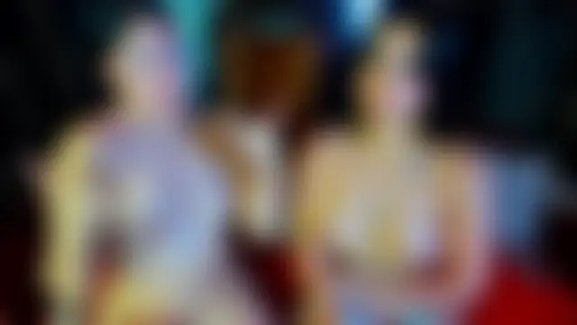 Isa_And_Natasha's Live Chat Room