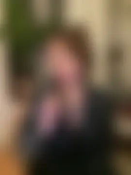 Syverelle: вебкам-шоу