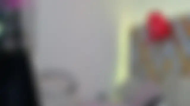 Cintiia_Holmes – Naživo chatovacia miestnosť