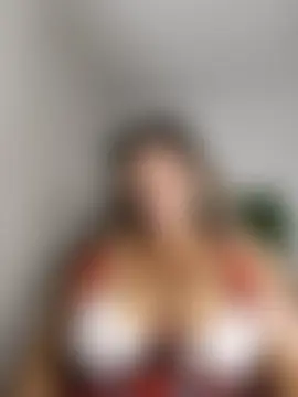 Eva_Luxei's Live Chat Room