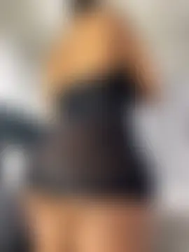 Mercedes_555's Webcam Show