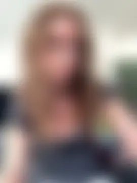 AnnikaRose Adlı Modelin Canlı Sohbet Odası